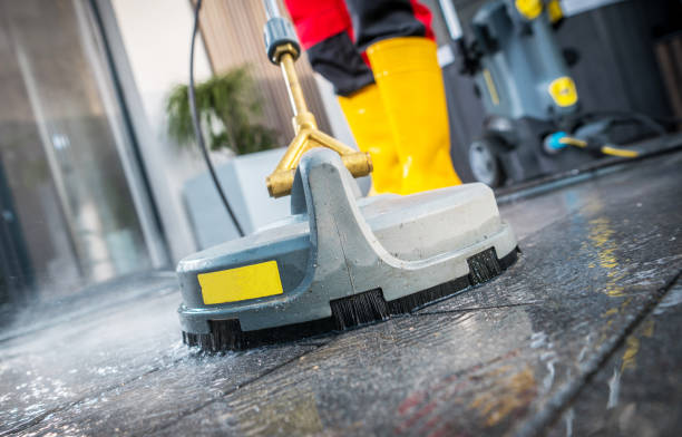 Why Choose Our Certified Pressure Washing Experts for Your Project Needs in Smith Mills, MA?