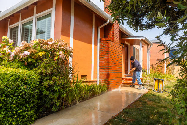 Best House Pressure Washing  in Smith Mills, MA